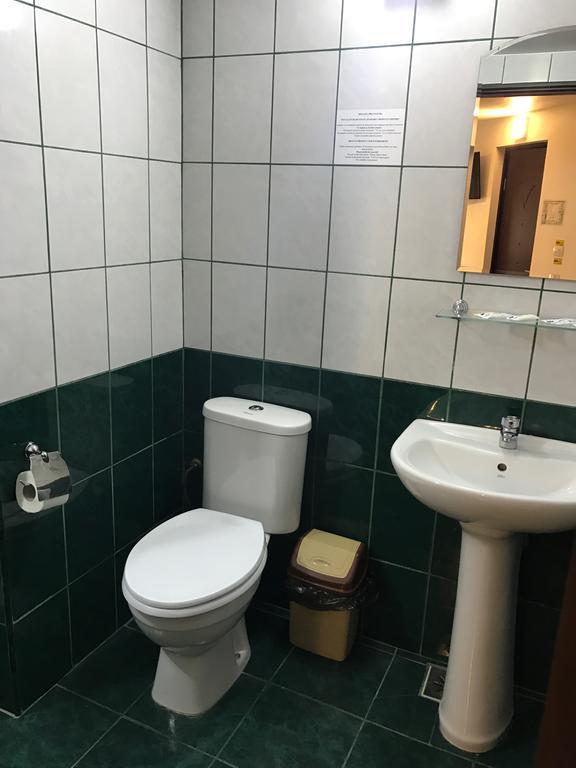 Casa Gorjeneasca Hotel Târgu Jiu Eksteriør billede